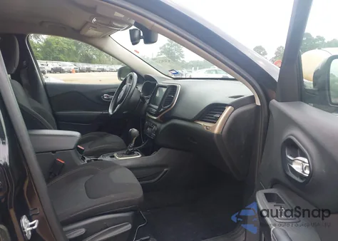 2016 Jeep Cherokee Altitude z USA, uszkodzony, nr VIN 1C4PJLCS2GW108279